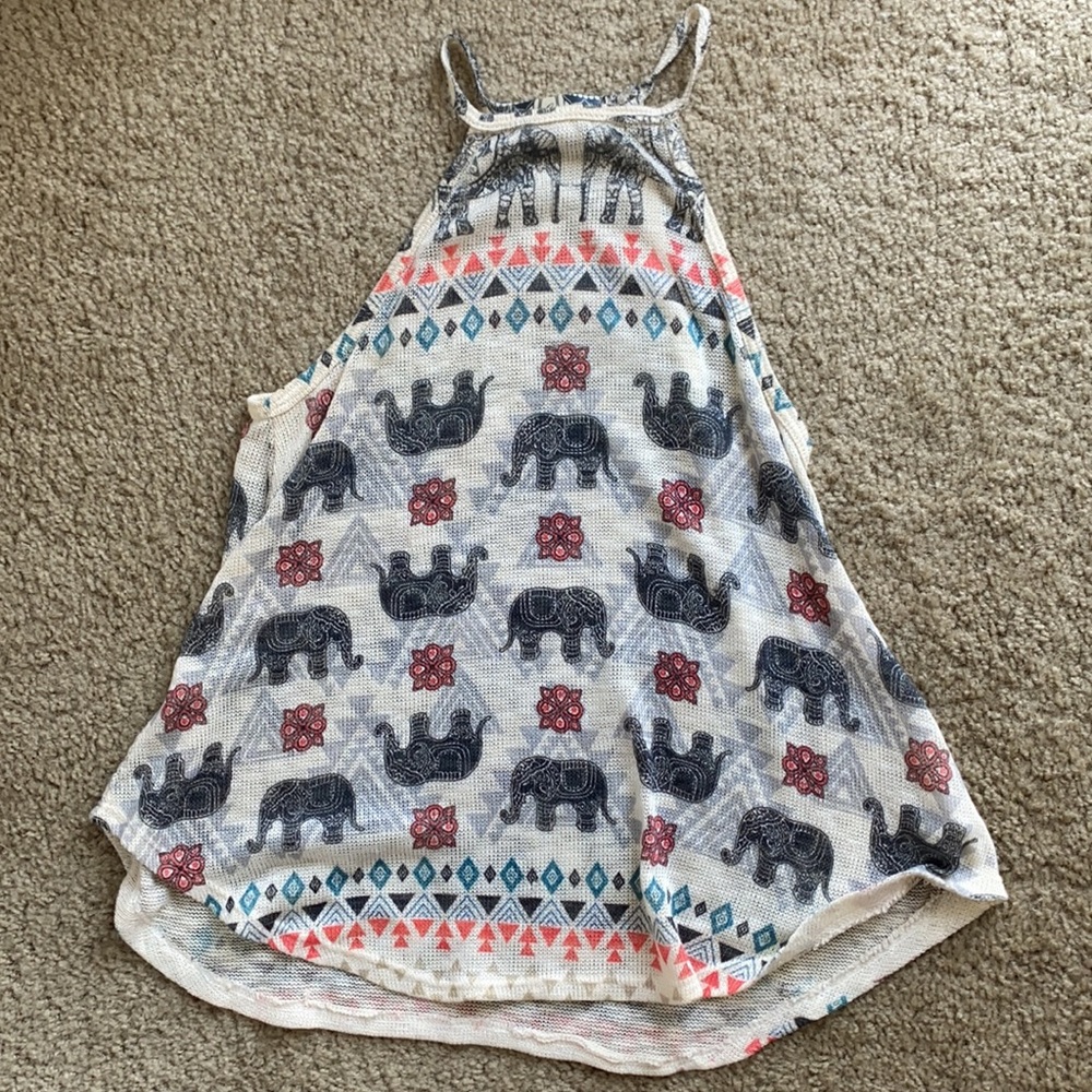 Assorted Tank Top Bundle - Picture 2 of 11